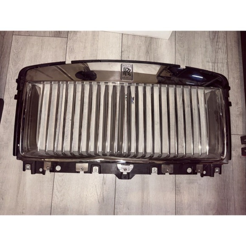 ROLLS ROYCE OEM‎ FRONT GRILLE
